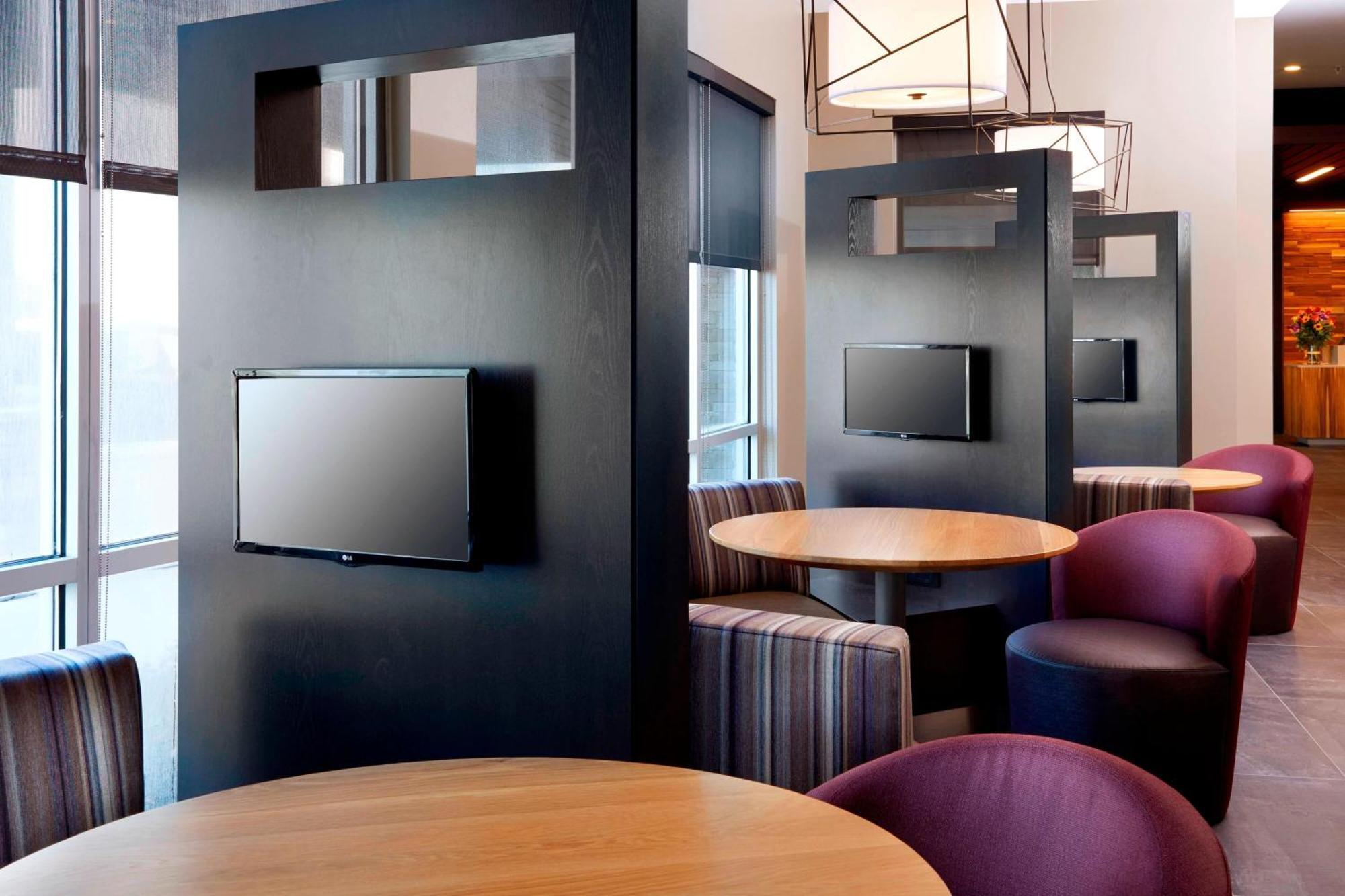 Hotel Courtyard By Marriott Houston Intercontinental Airport Exteriér fotografie